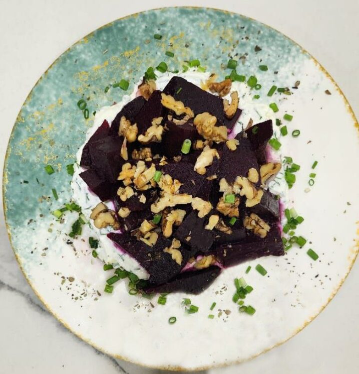 photo_5431667903587024861_y